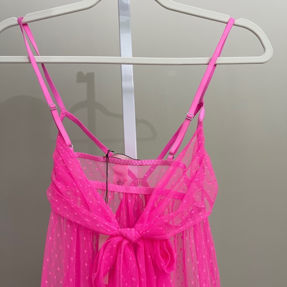 Victoria’s Secret Intimate and sleepwear set NWT - Picture 10 of 10